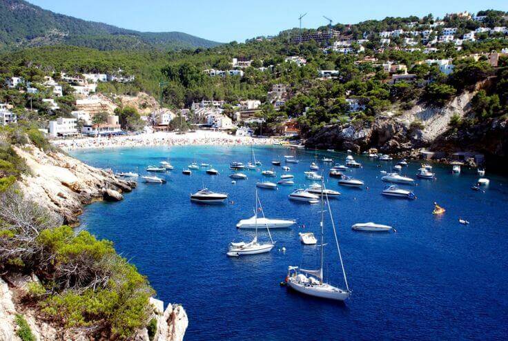 Sailing Itinerary Ibiza - Cala Tarida