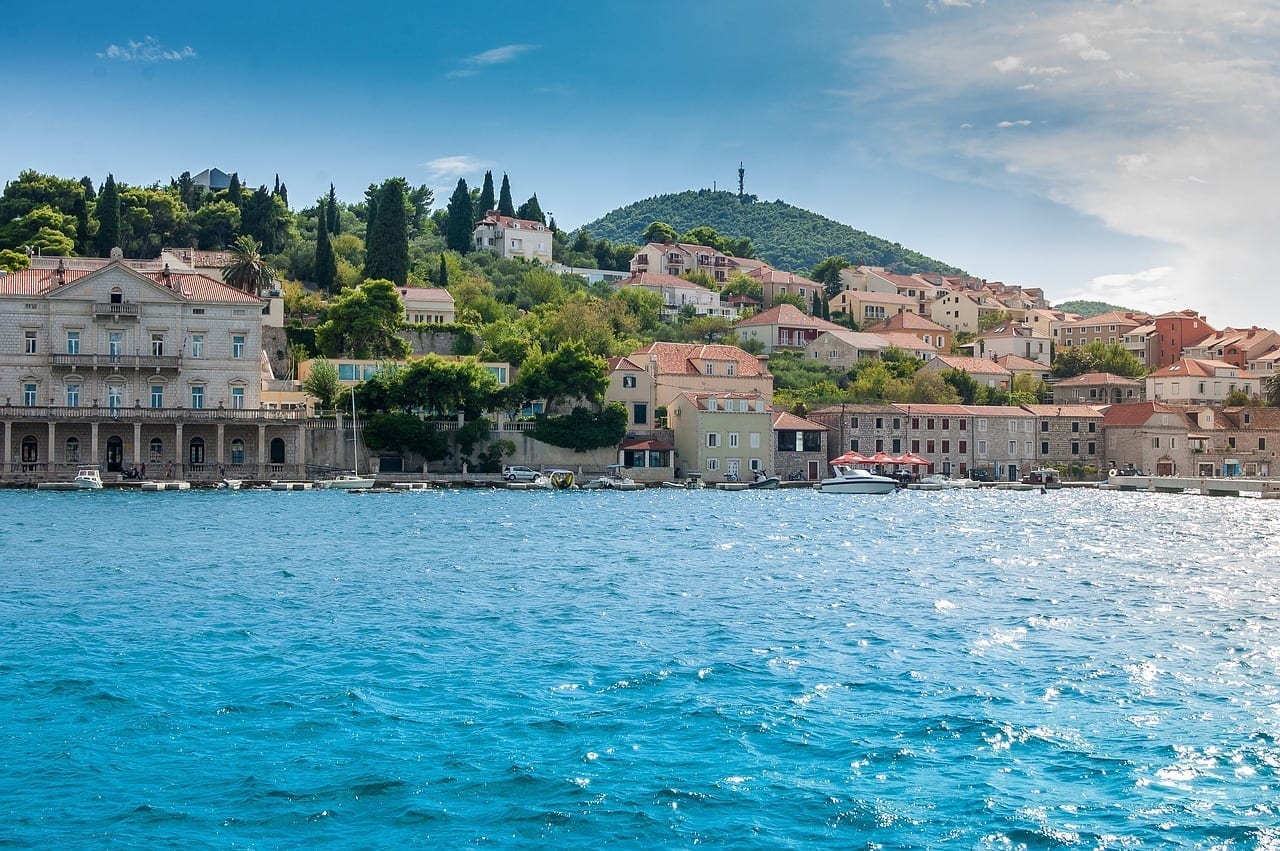 Why A Croatia Catamaran Charter Is Perfect For Everyone SailChecker