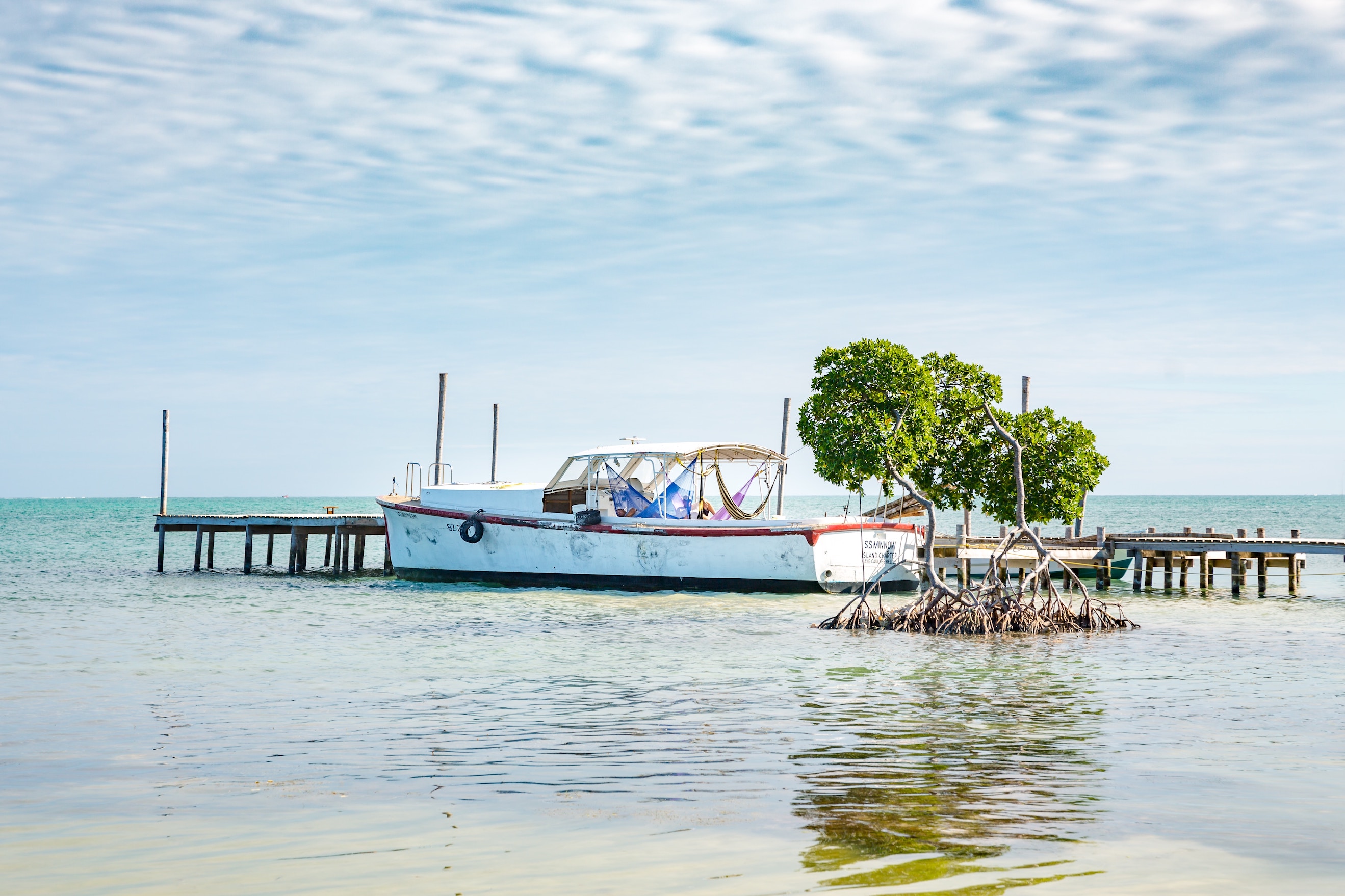 Places Not To Miss On A Belize Yacht Charter
