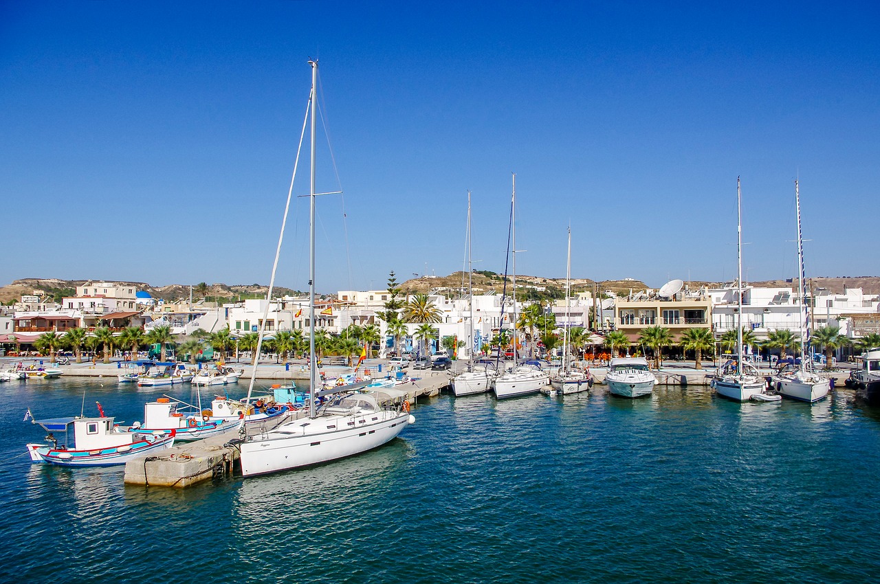 What Is It Like To Go On A Greek Islands Yacht Charter With Skipper?