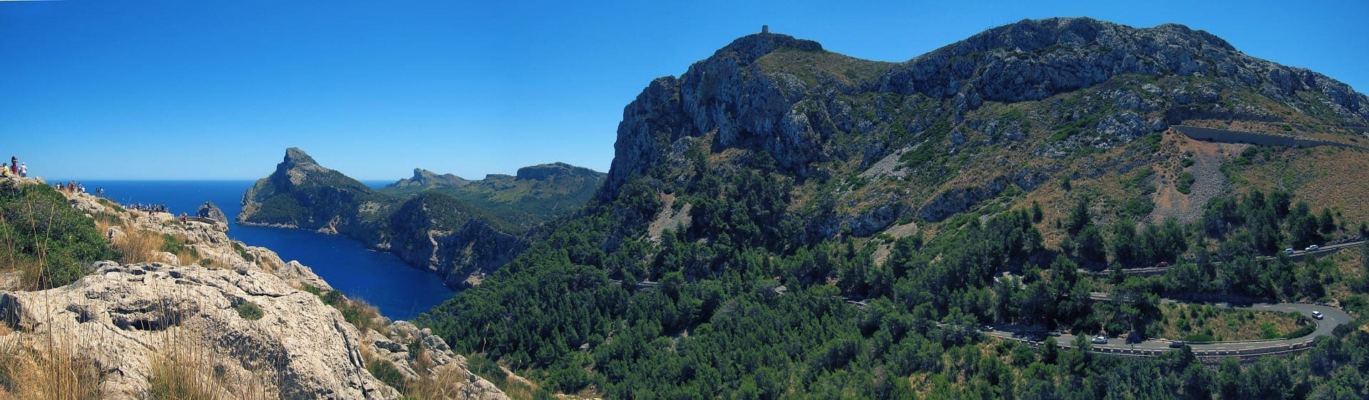 Best Time To Book A Mallorca Yacht Charter