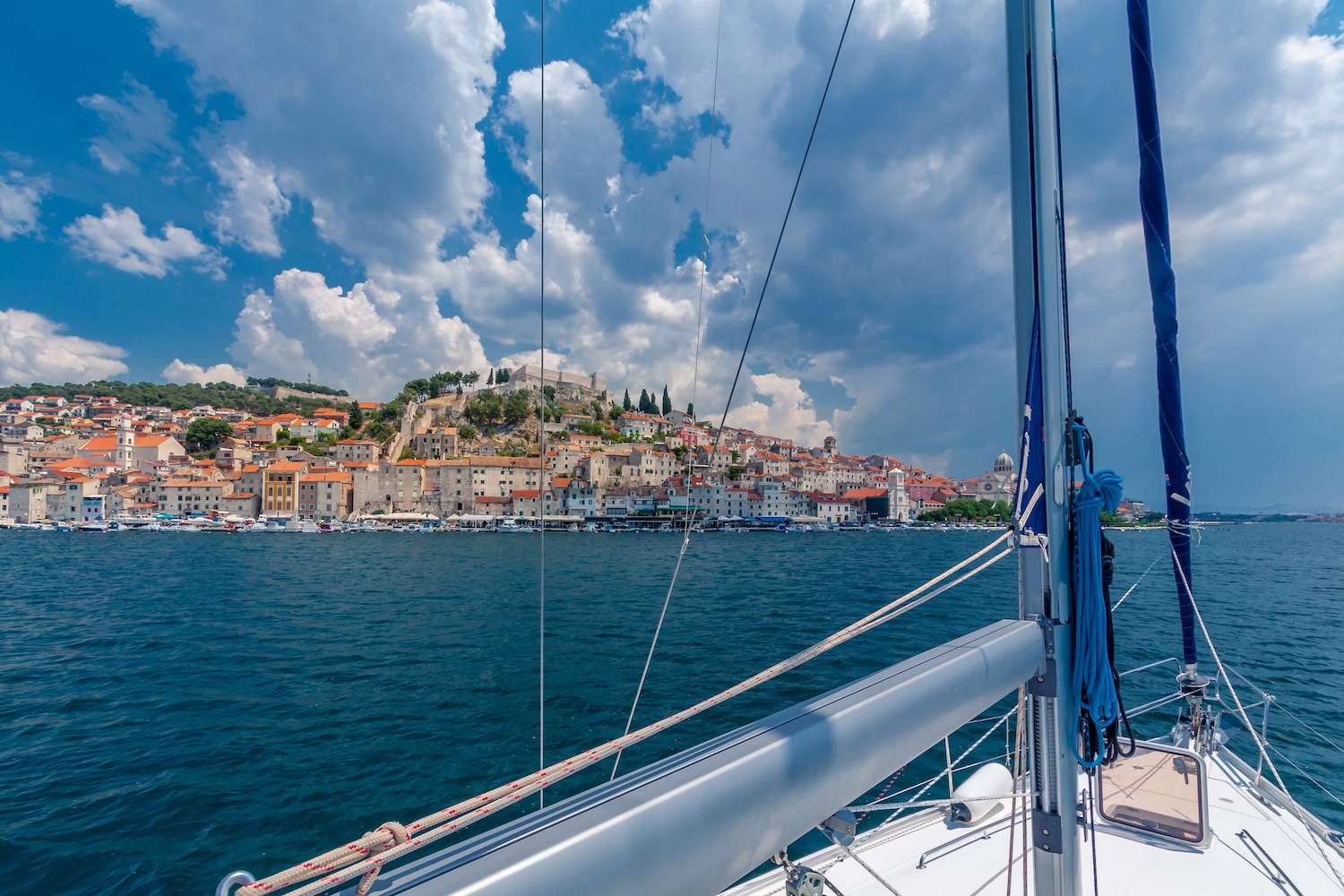 motorboot charter sibenik